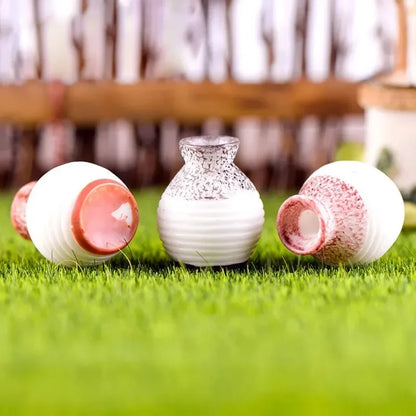 Vase miniature en résine