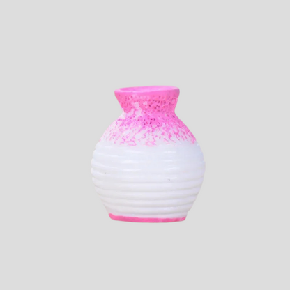 Vase miniature en résine